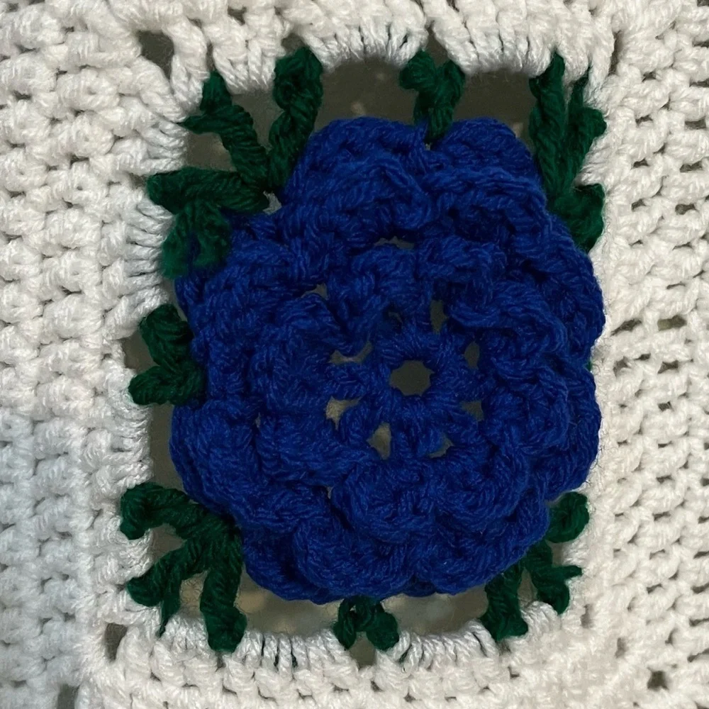 Handmade Crochet White Blue Green Granny  Square Baby Blanket 42X42 New